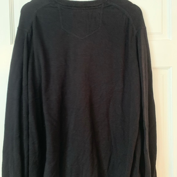 Black Eddie Bauer V Neck Sweater - Picture 3 of 3